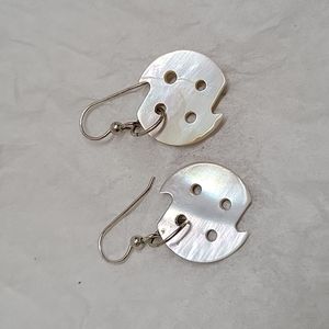 🌷3/$25 Unique mother of pearl shell earrings